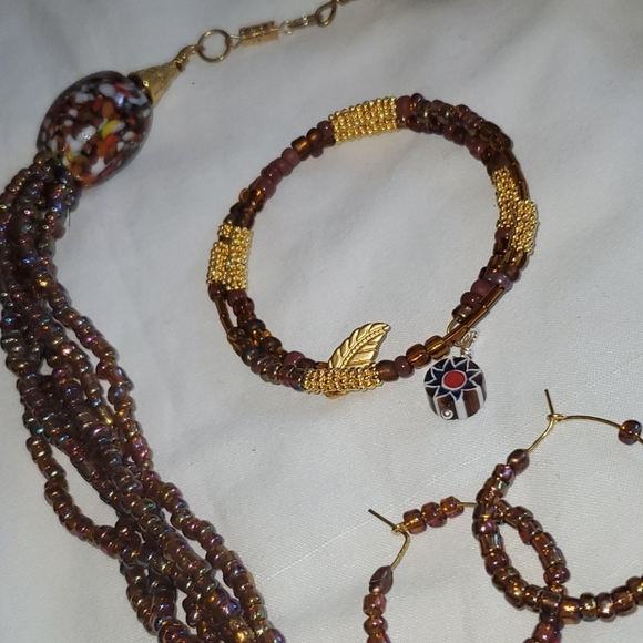 Twisted Iridescent - Picture 2 of 4